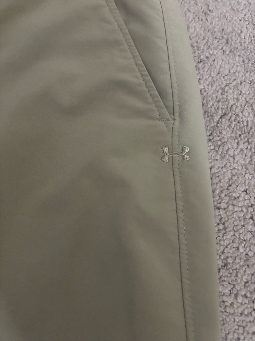 Under Armour Match Play Golf Pants
Men Beige Straight Leg Nylon
Blend Stretch - Picture 3 of 15